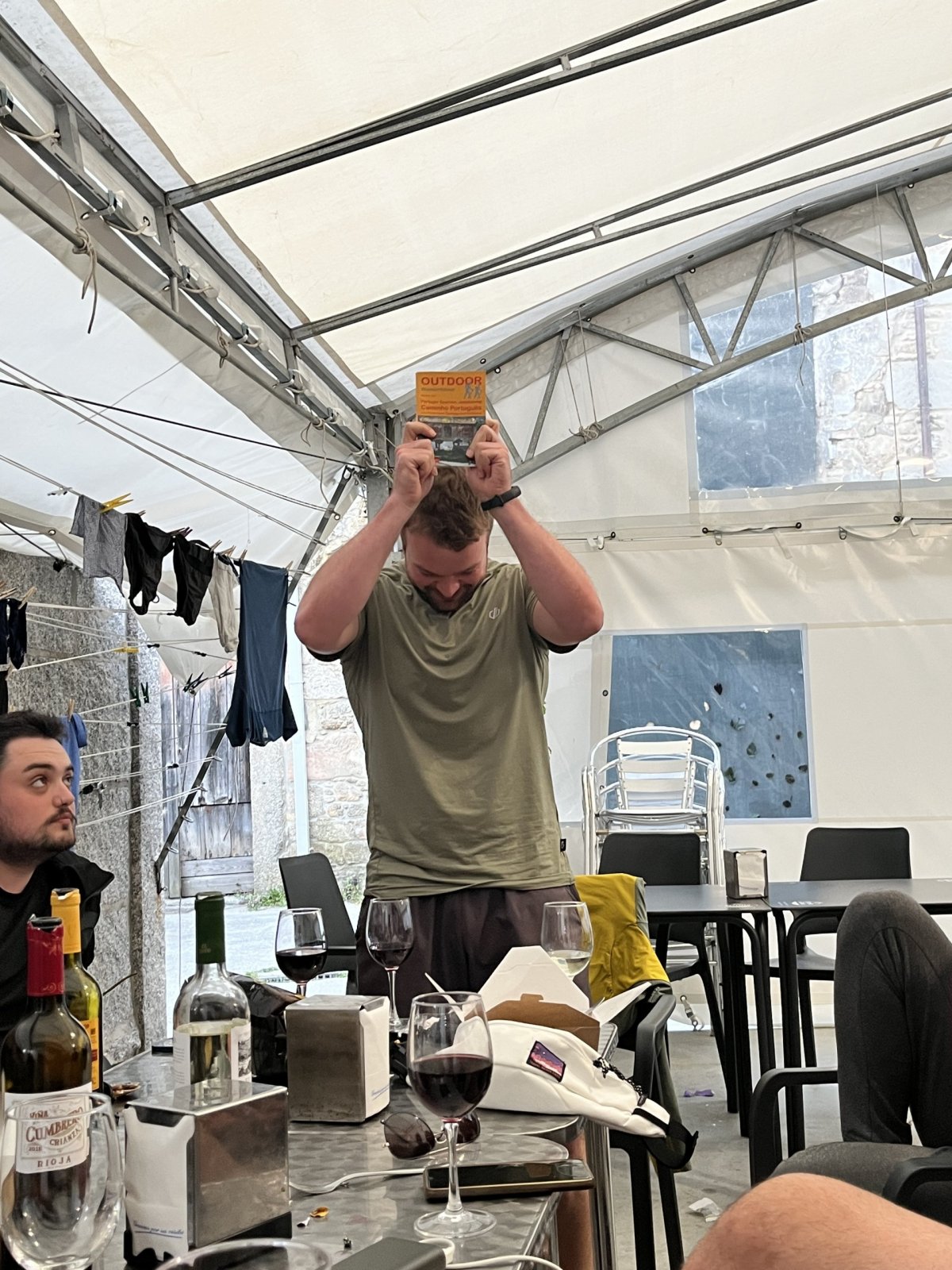 German Holy Camino Bible potkáte s touto knihou definitivně to jsou Němci :D 