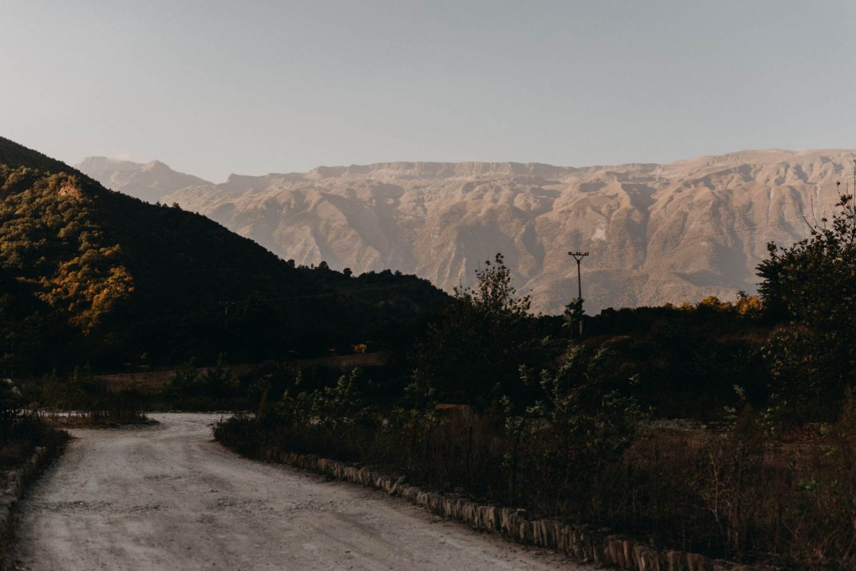 Večerní výhledy na hory u termálů