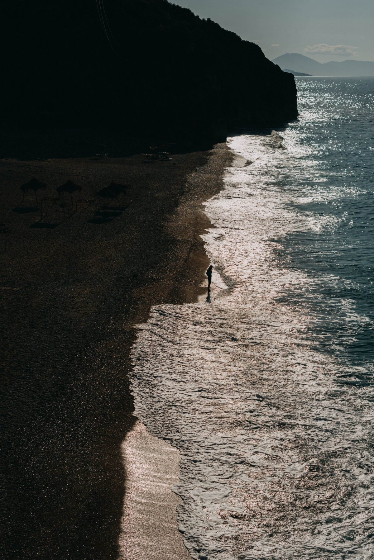 Takhle si představuju ideální počet lidí na pláži.