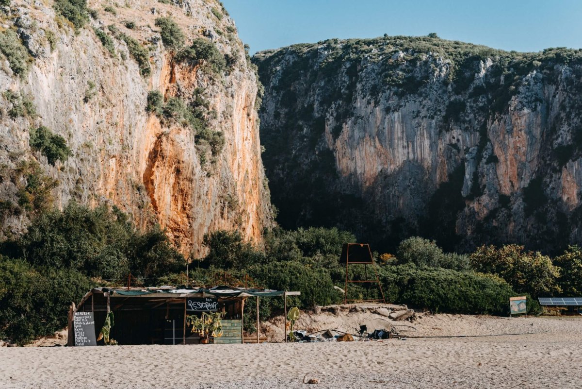 Gjipe beach - kaňon
