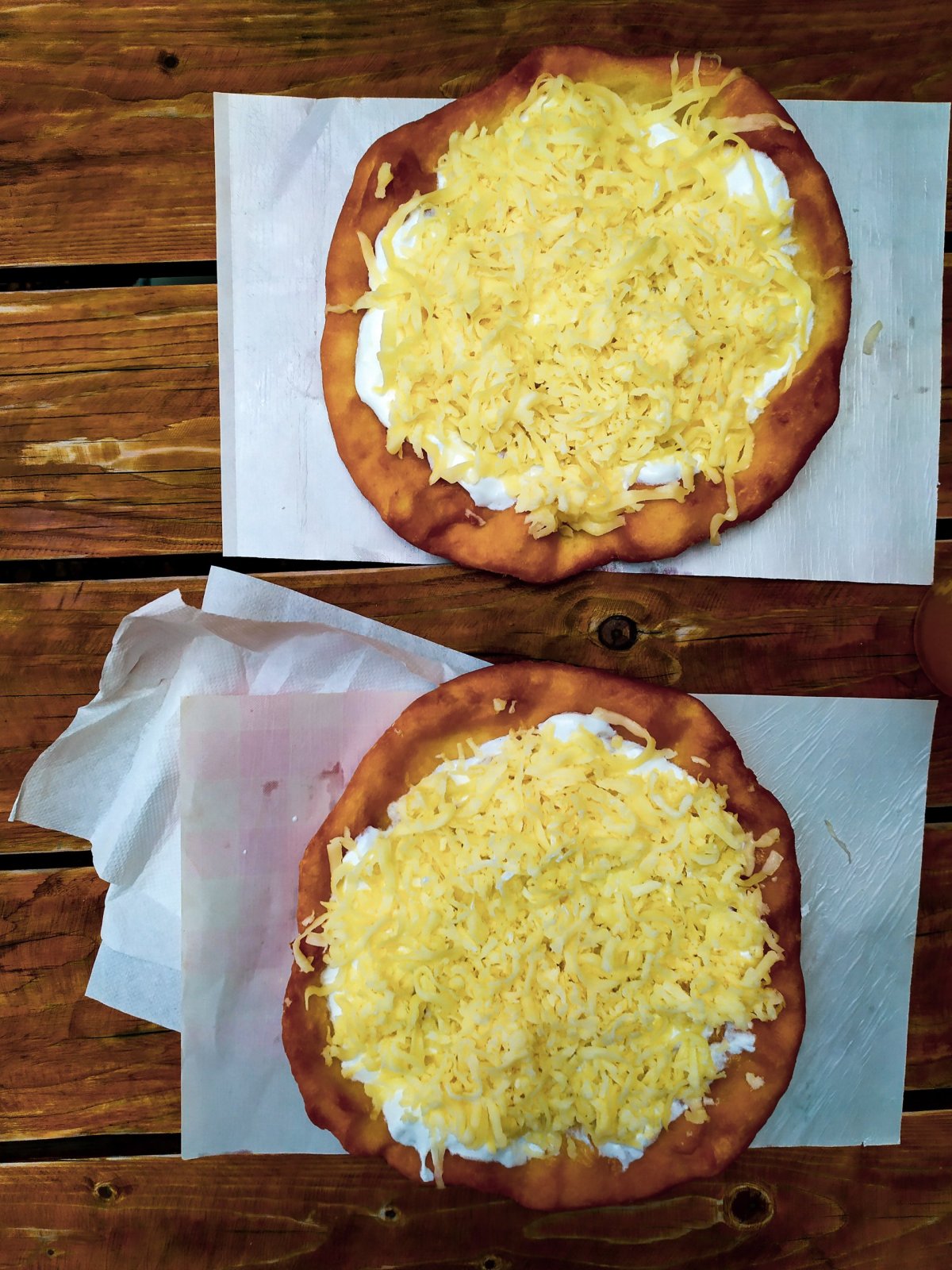 Maďarské langoše si zamilujete.