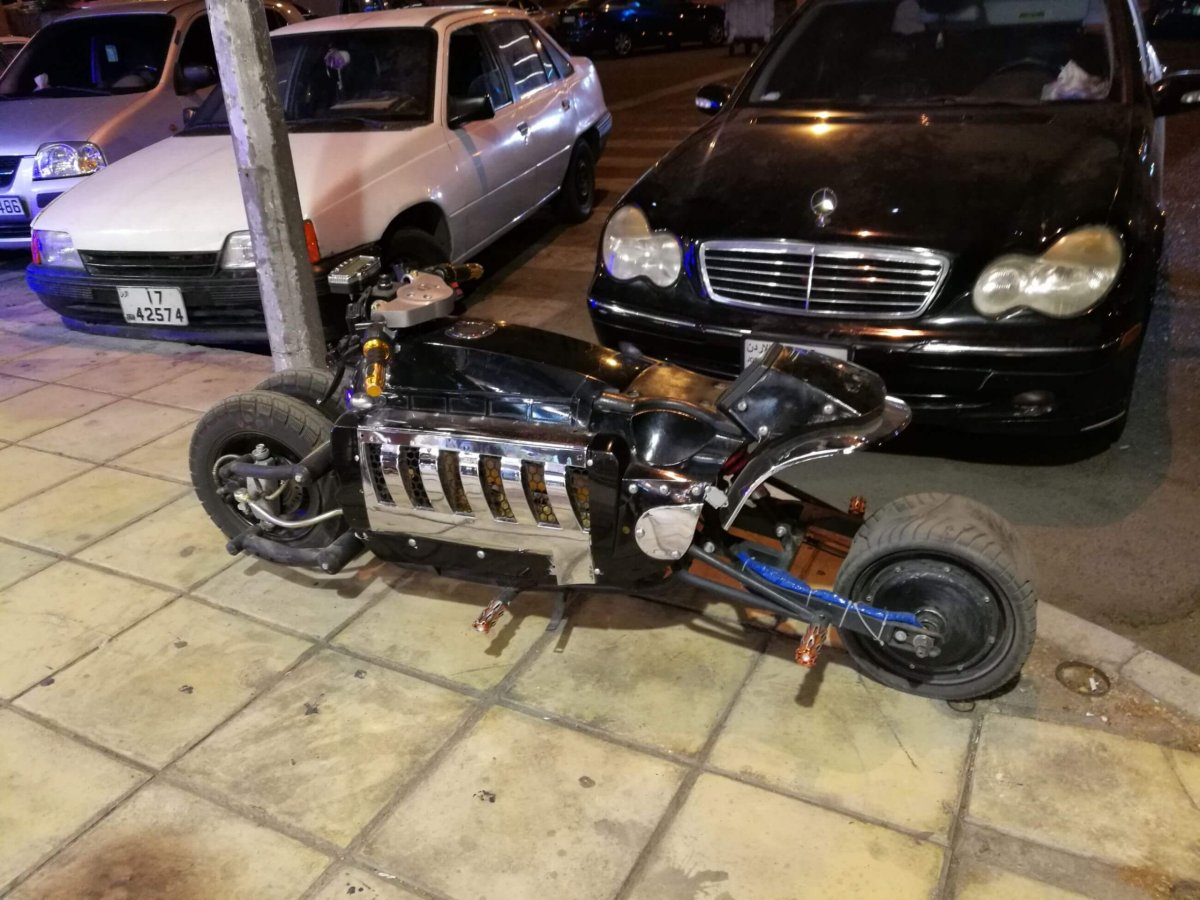 Jordánci na motorkách nejezdí. Když už, tak to ale stojí za to.