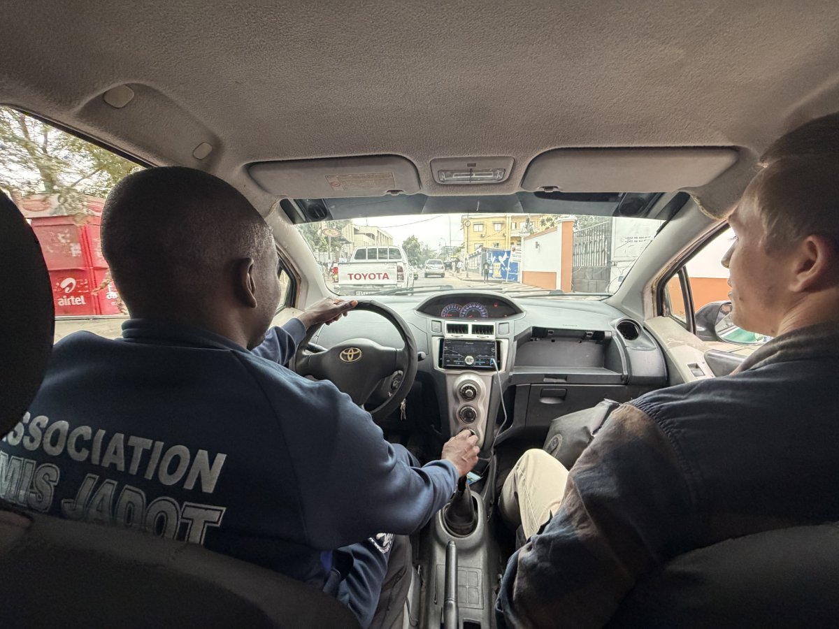 Standardní kabina taxi v Brazzaville