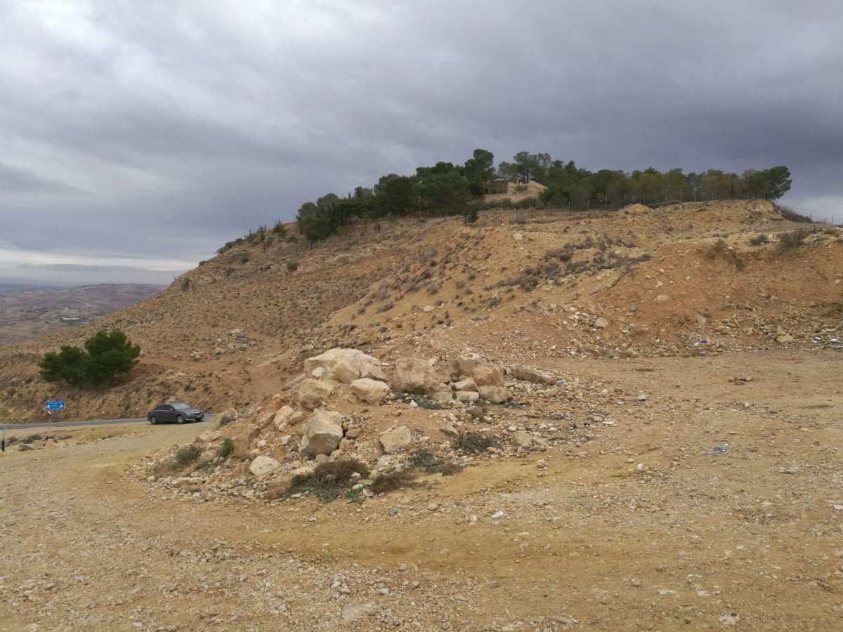 Mount Nebo - z této hory viděl Mojžíš zemi zaslíbenou a také zde zemřel