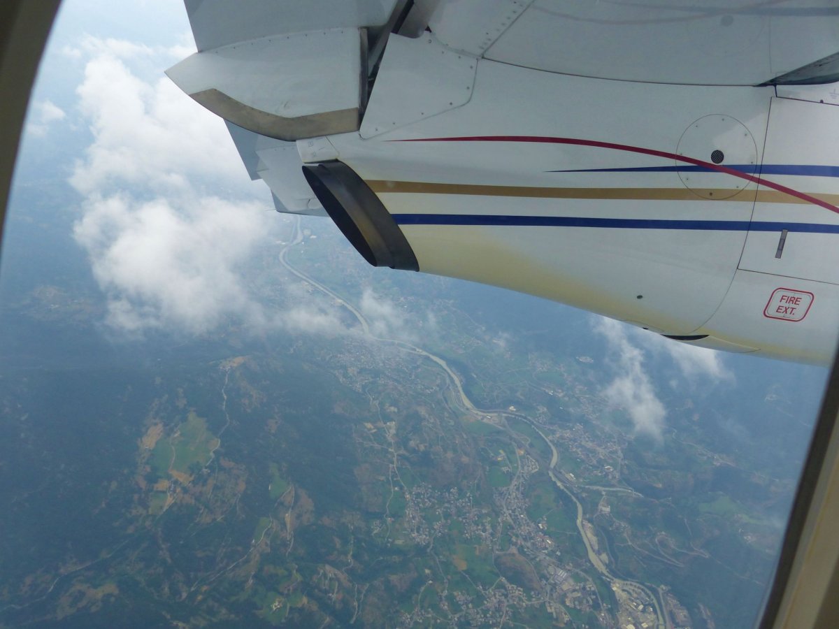 Stavíme se na levé křídlo...