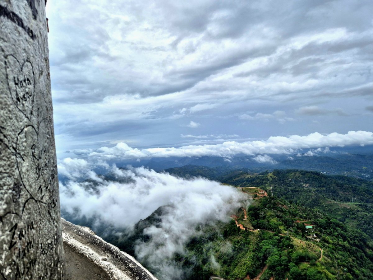 Ambuluwawa Tower - konec schodiště