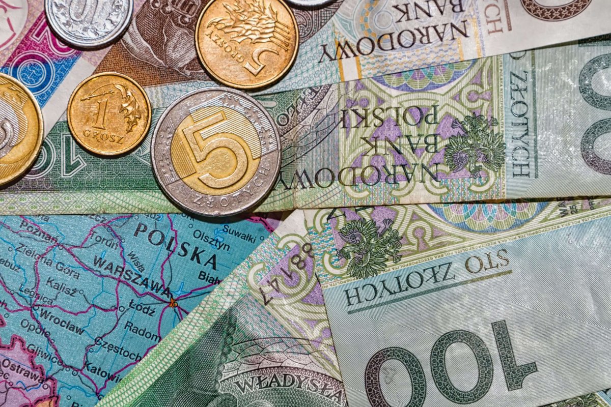 Jak vybrat peníze v Polsku?