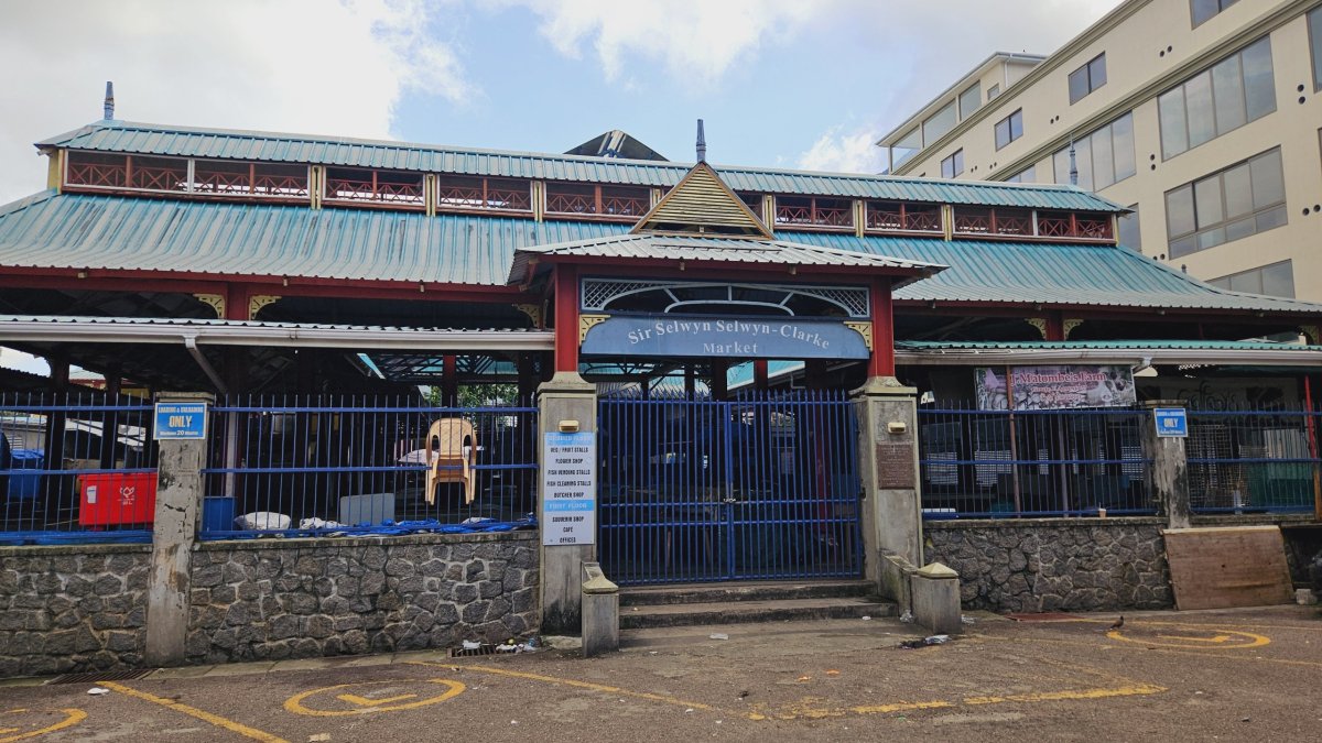 Městské tržiště