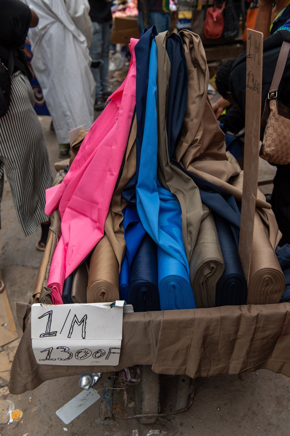 Market Poto-poto