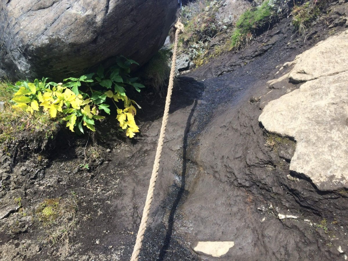 Byla i potřeba šplhat po laně