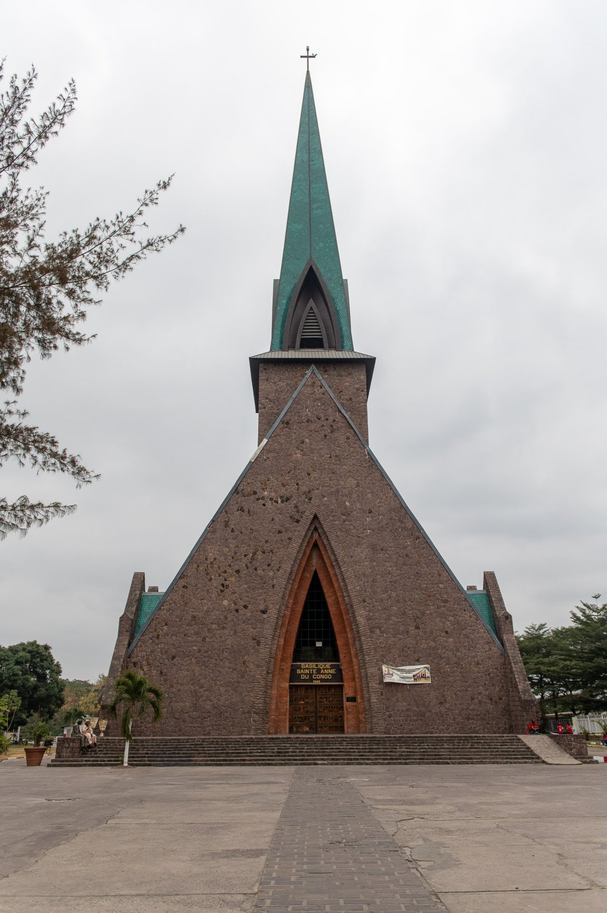 Bazilika Sainte-Anne-du-Congo