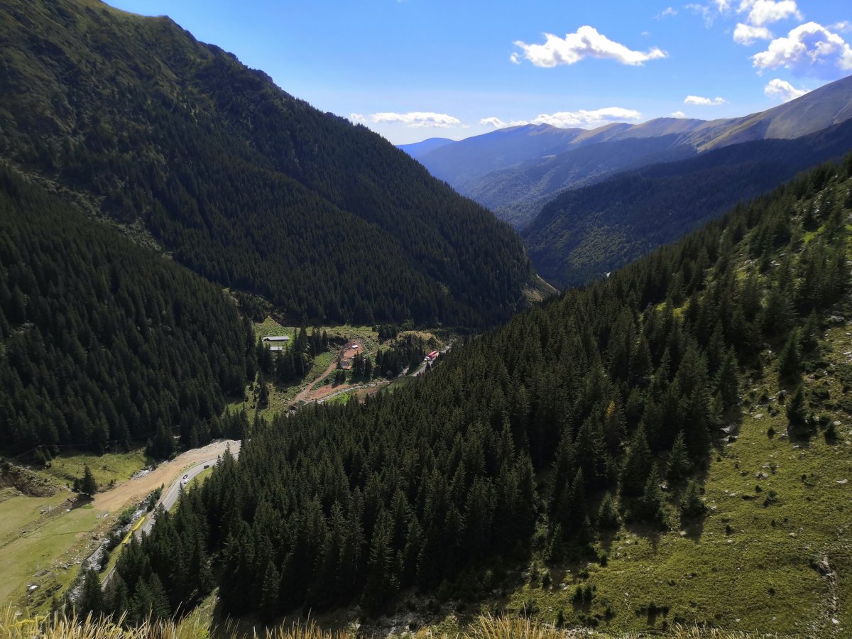 Pohled zpět do údolí