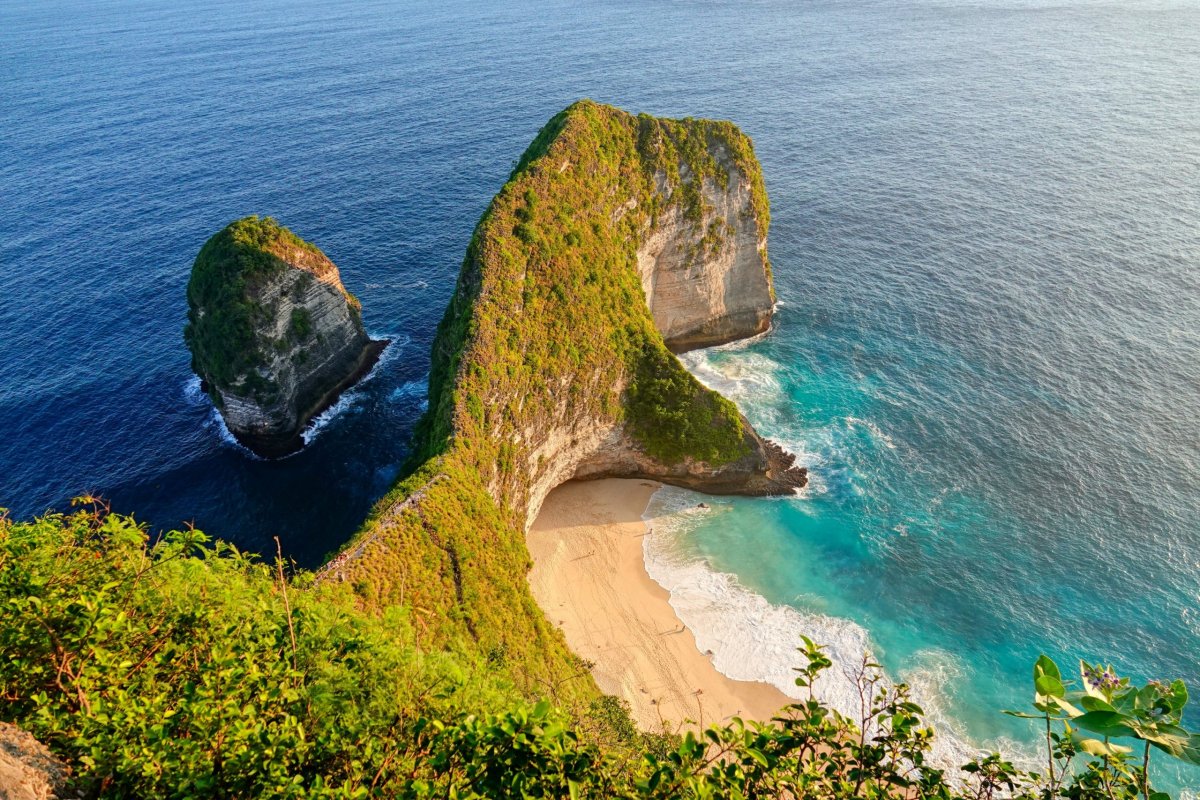 Kelingking beach