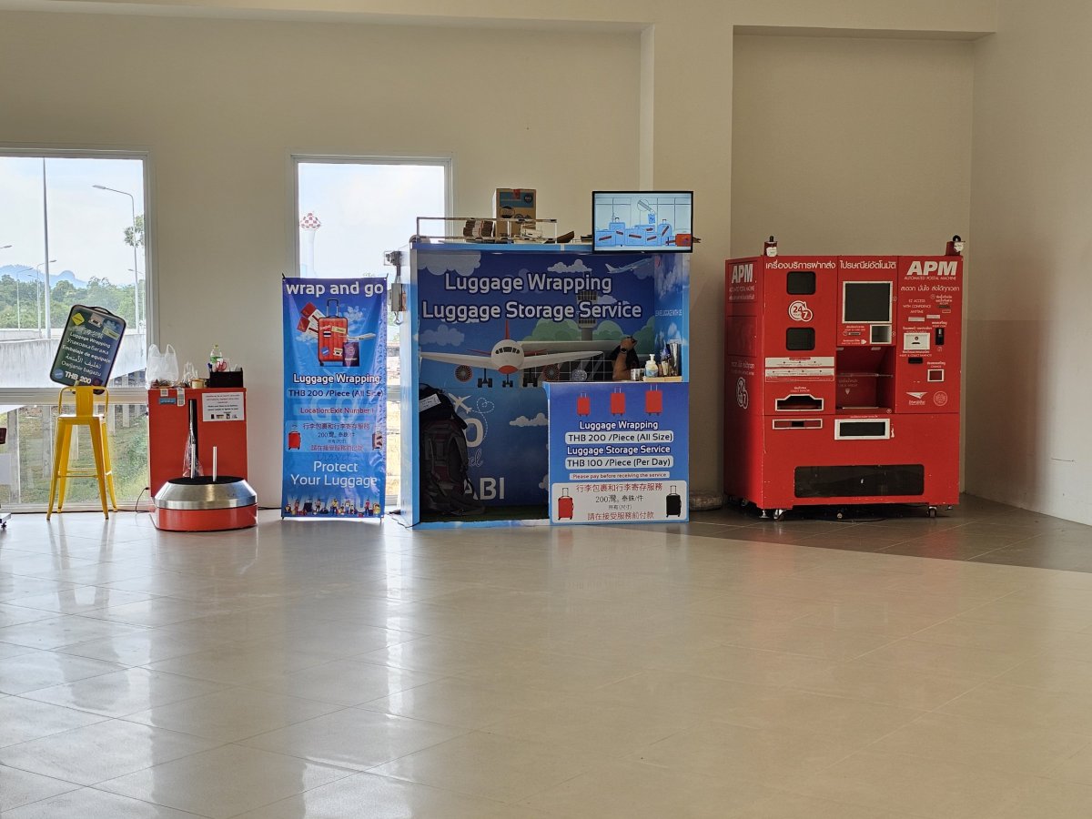 Úschovna zavazadel, odletová hala