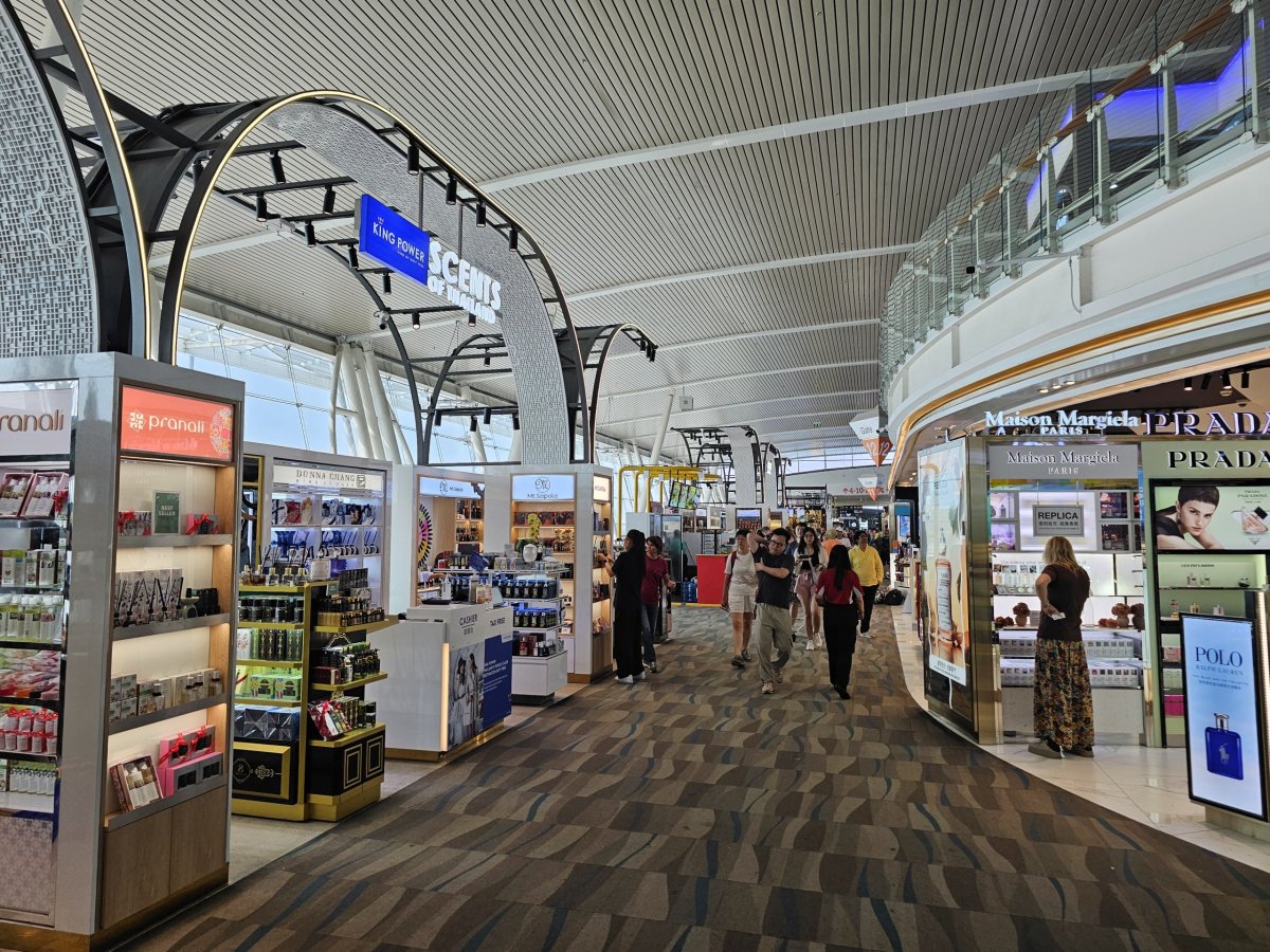 Obchody v tranzitní zóně mezinárodního terminálu