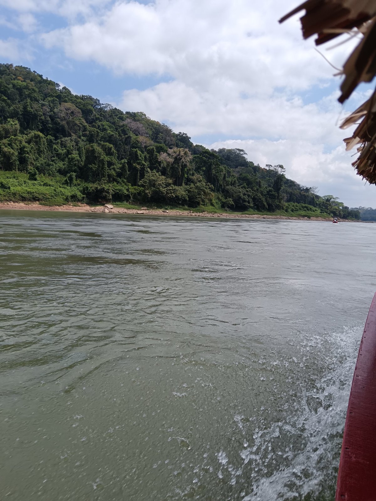 řeka a území Guatemaly