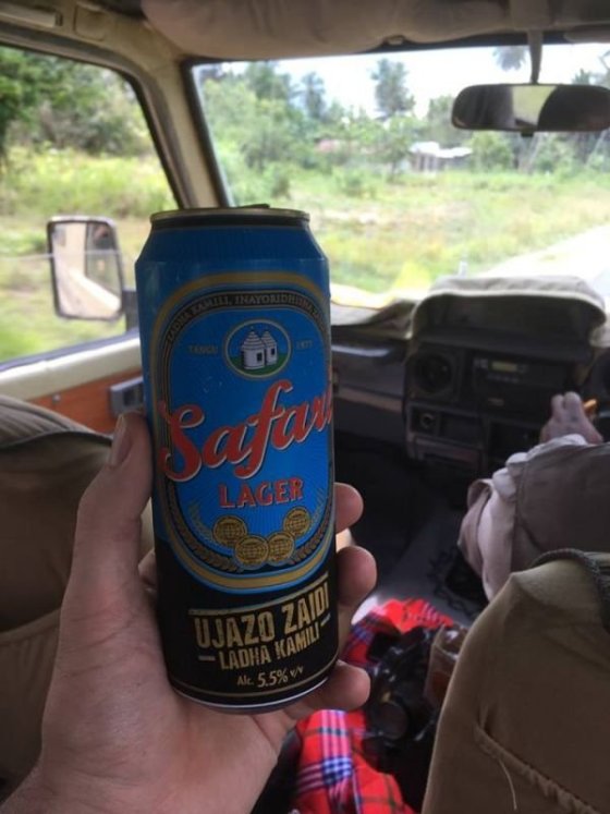 Co bychom byli za Čechy bez piva a co by byl výlet na safari bez piva Safari?