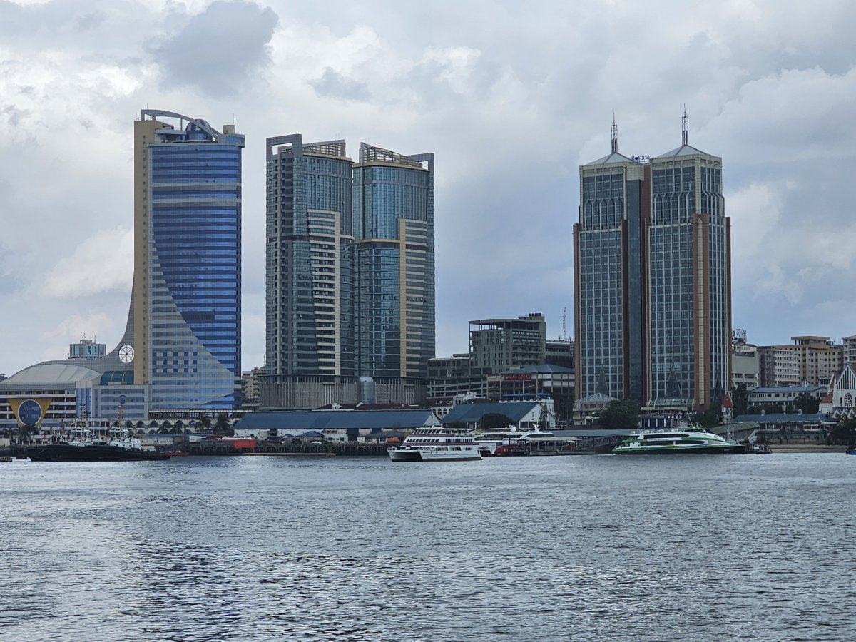 Moderní centrum Dar es Salaamu