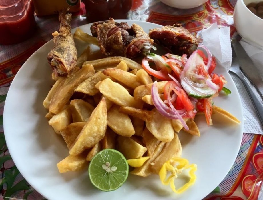 Na pohled vypadá jídlo celkem i lákavě, ale věřte, nebylo poživatelné.