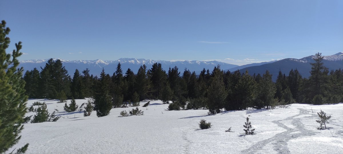 Výlet pohořím Rila na sněžnicích