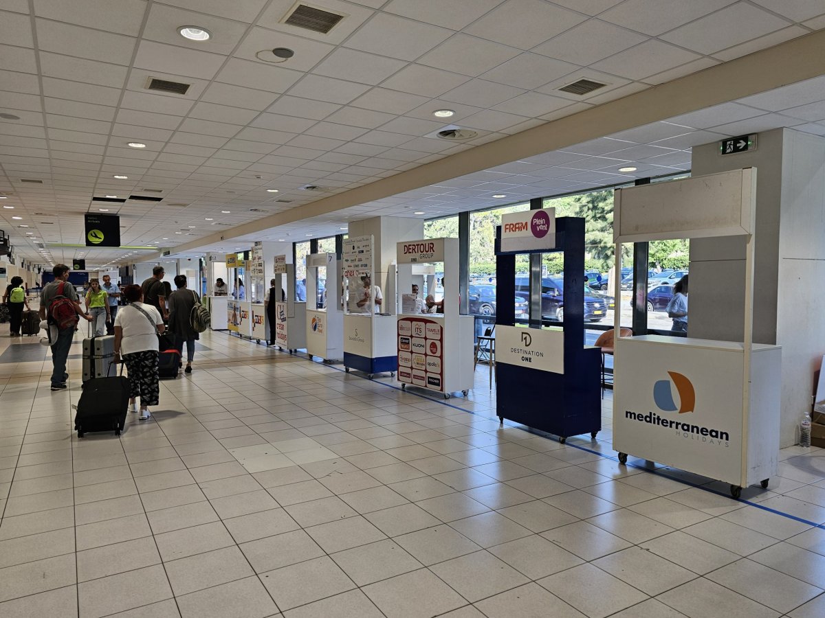 Přepážky cestovních kanceláří