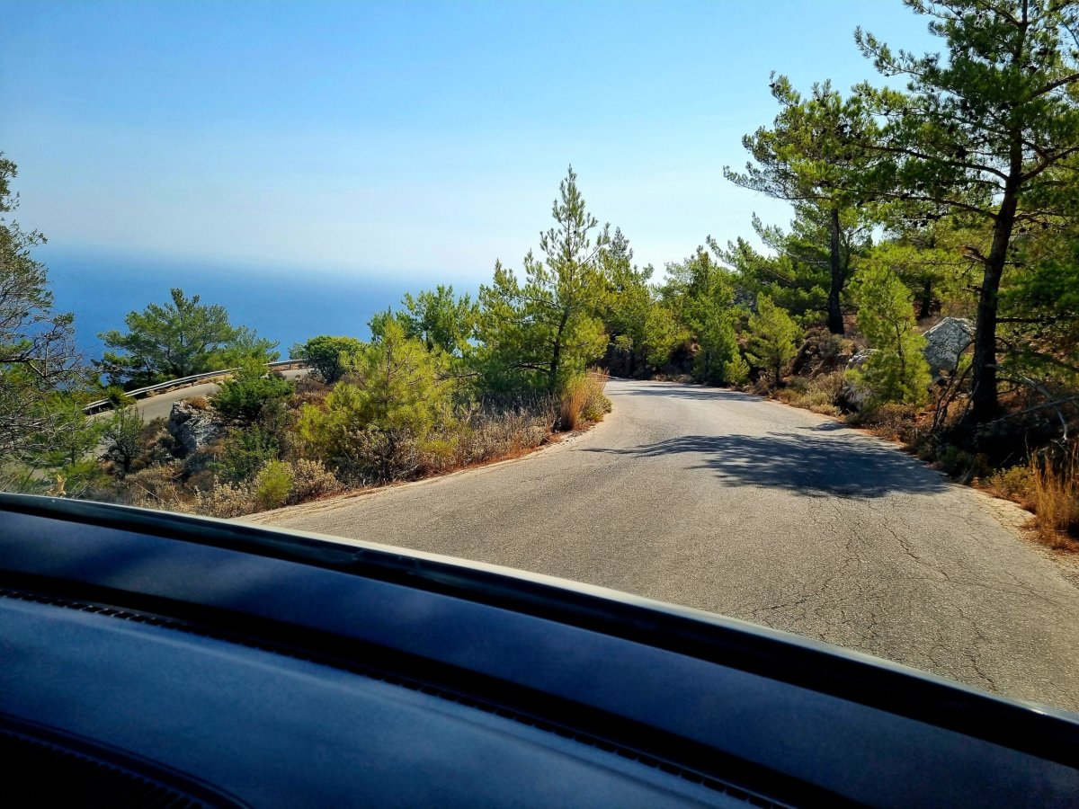 Cesta na Kato Lakkos 