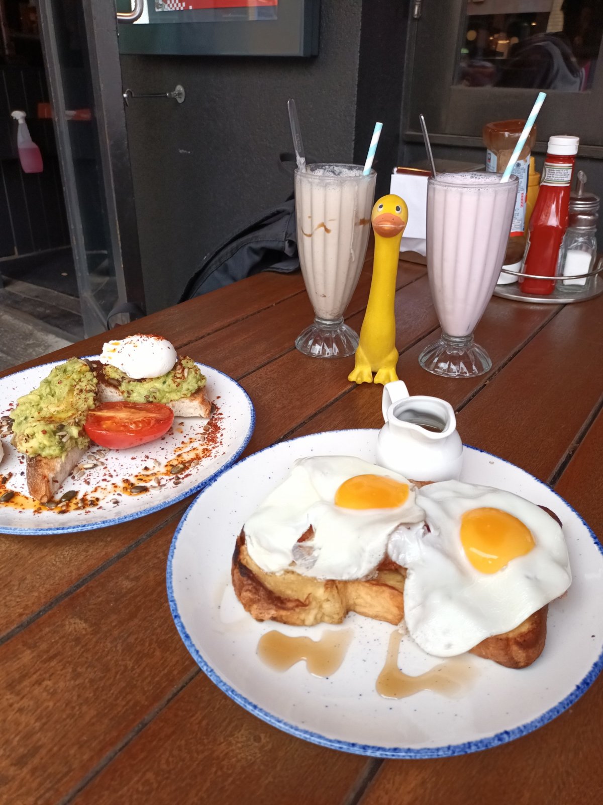 Brunch u Camden Diner je vydatný..