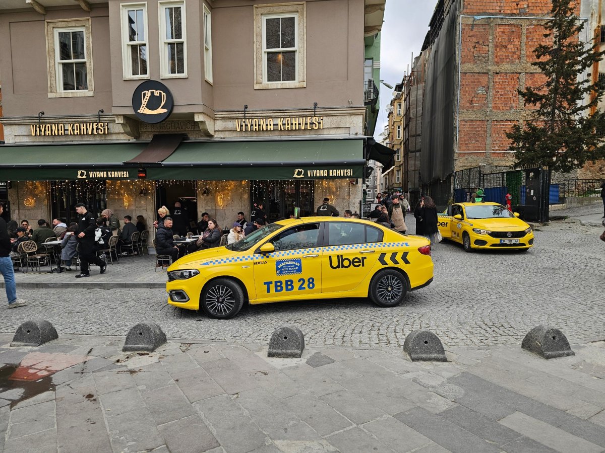 Taxi / Uber v centru Istanbulu