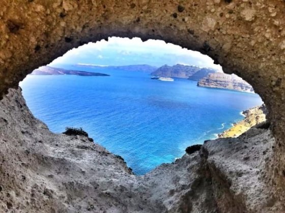 The Heart of Santorini