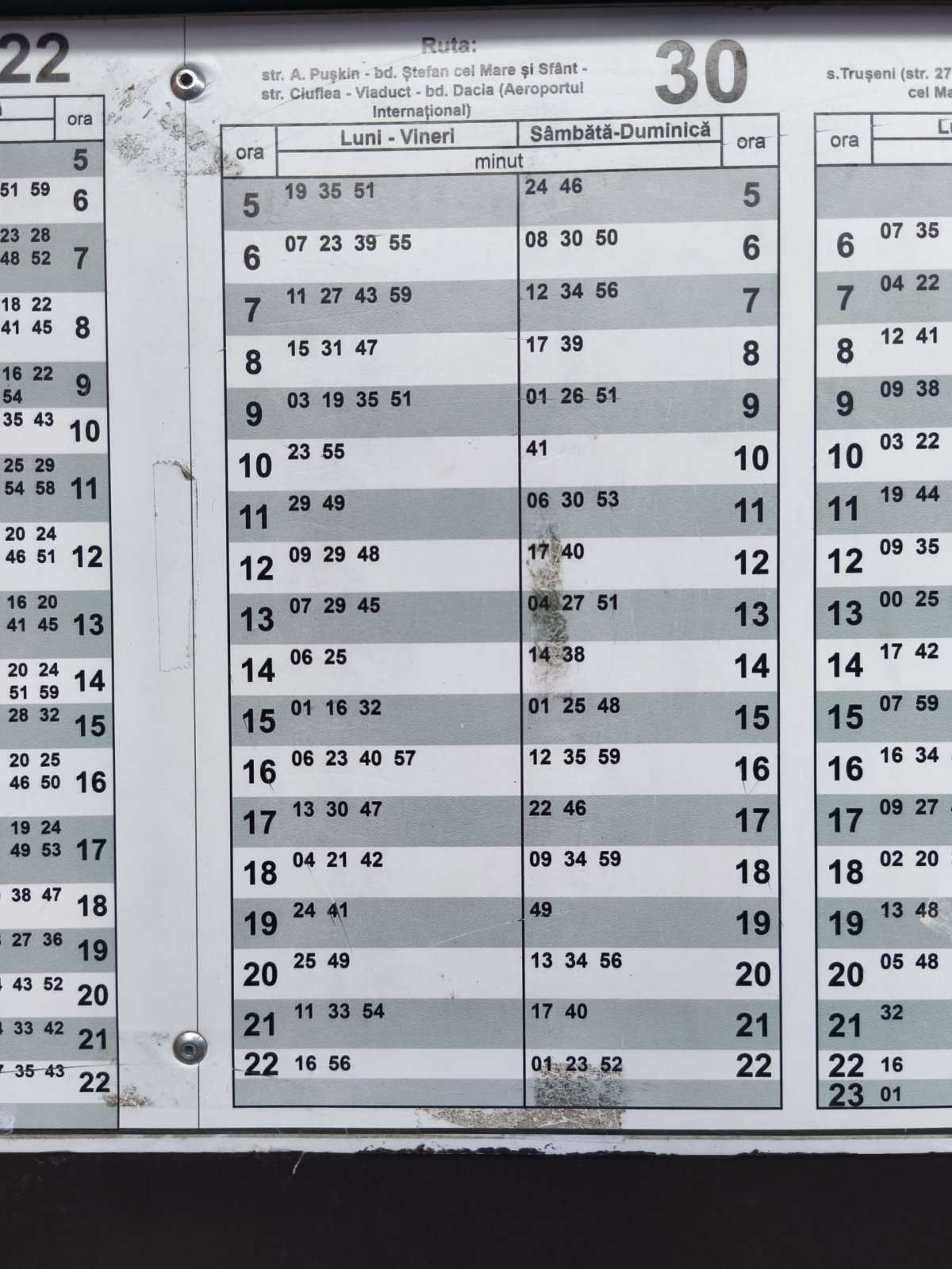 jízdní řád trolejbusu č.30 na letiště ze zastávky Mihaie Eminescu