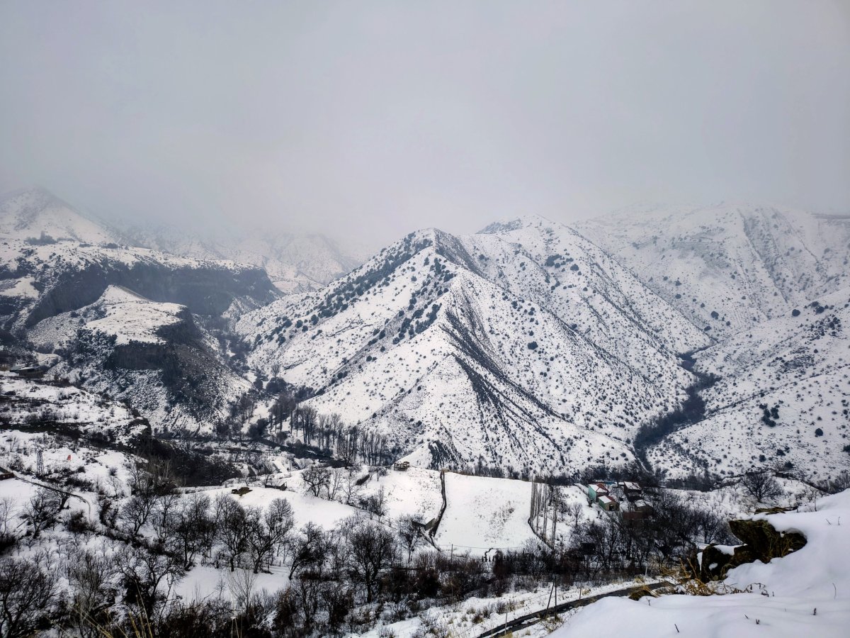 Výhlede od chrámu v Garni