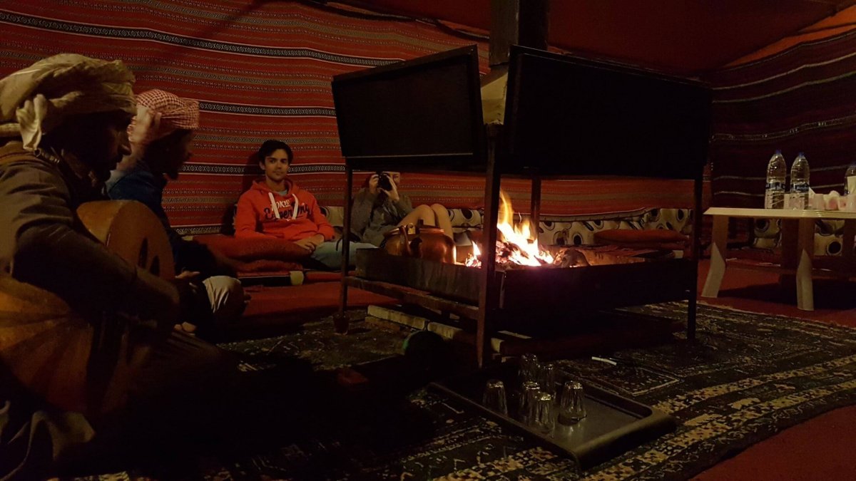 fireplace, tea, singing bedouins..