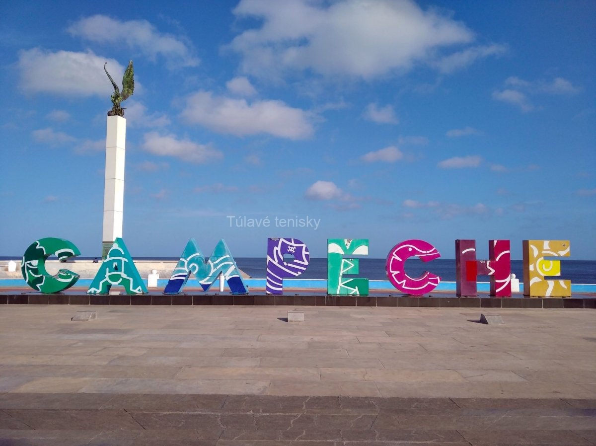 Nápis na malecone