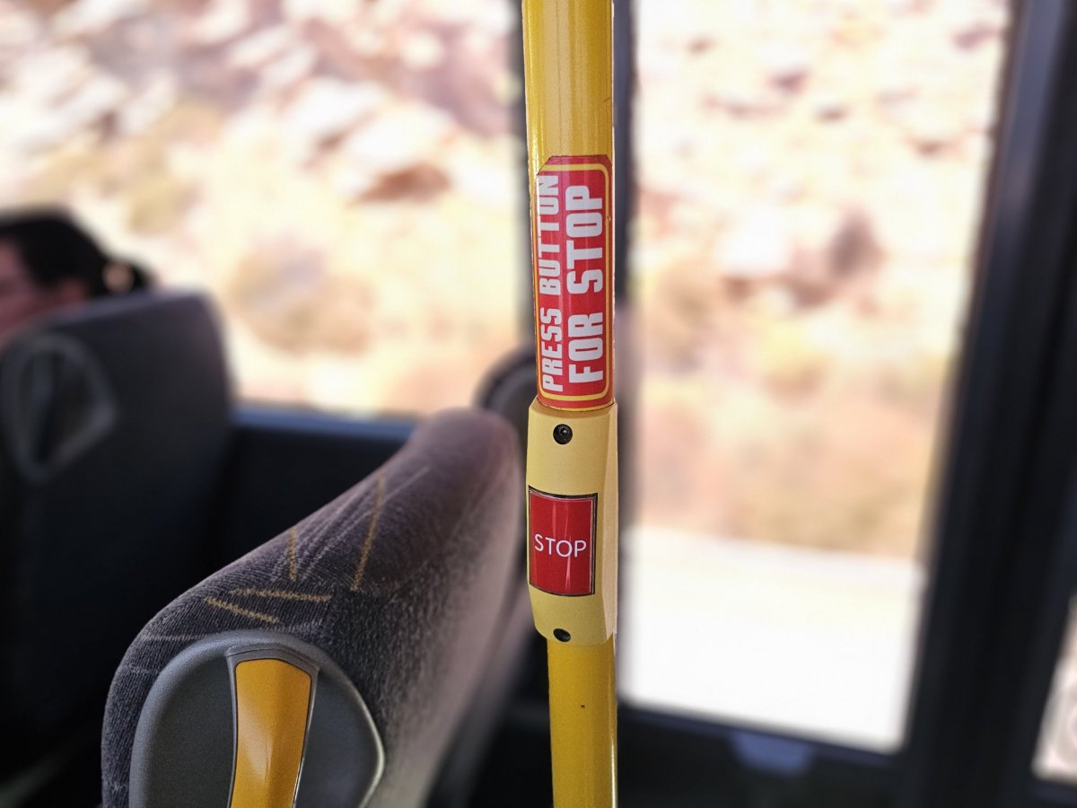 Tlačítko "stop" v autobusech KTEL