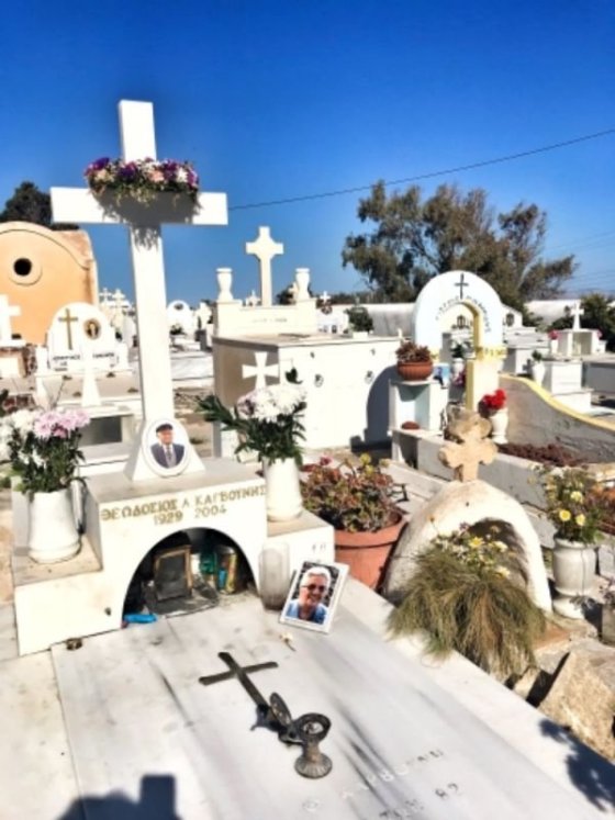 hřbitov v Oia