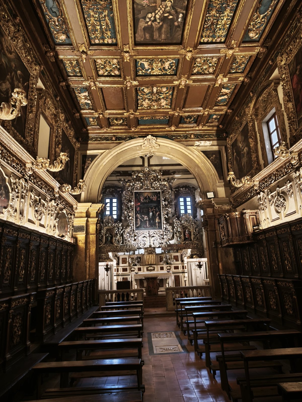 Boční kaple v Kostele sv. Františka z Assisi