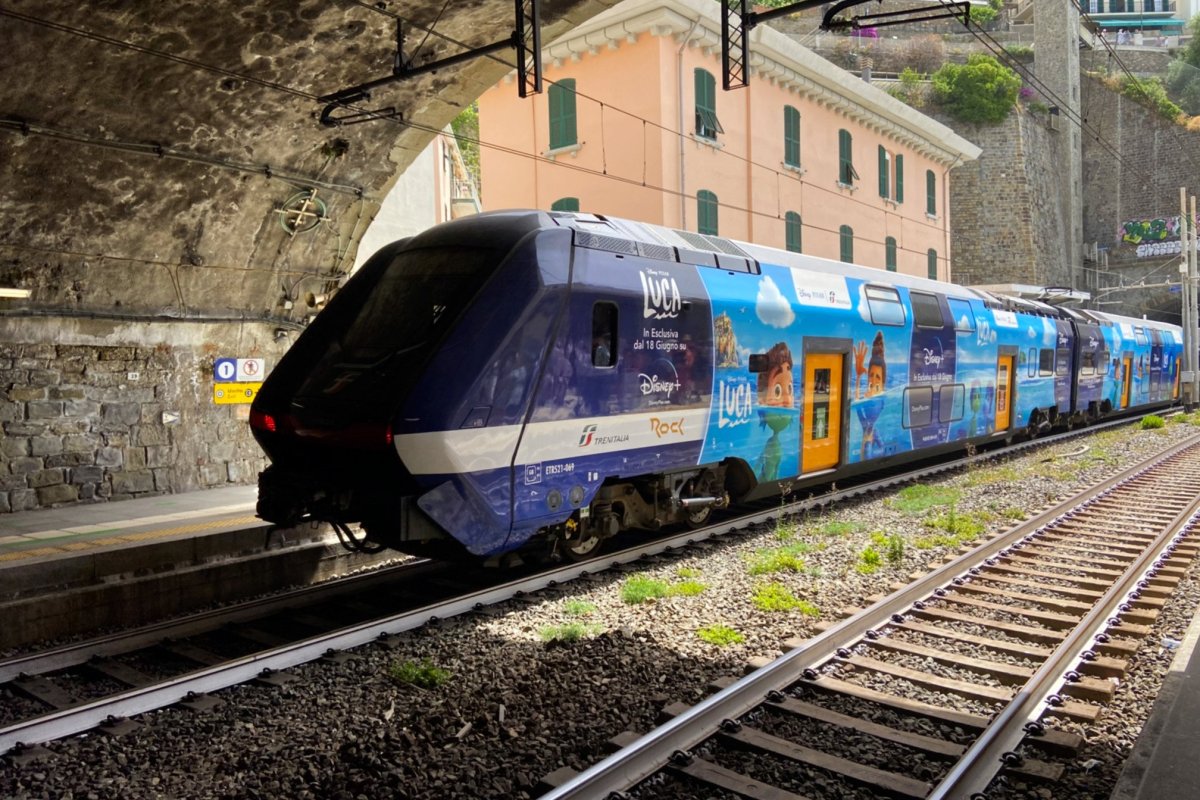 Vlaky jsou moderní...