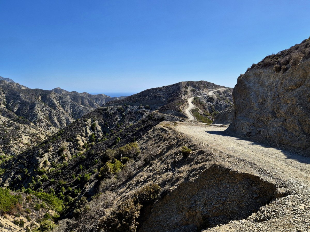Větrná cesta po hřebenech