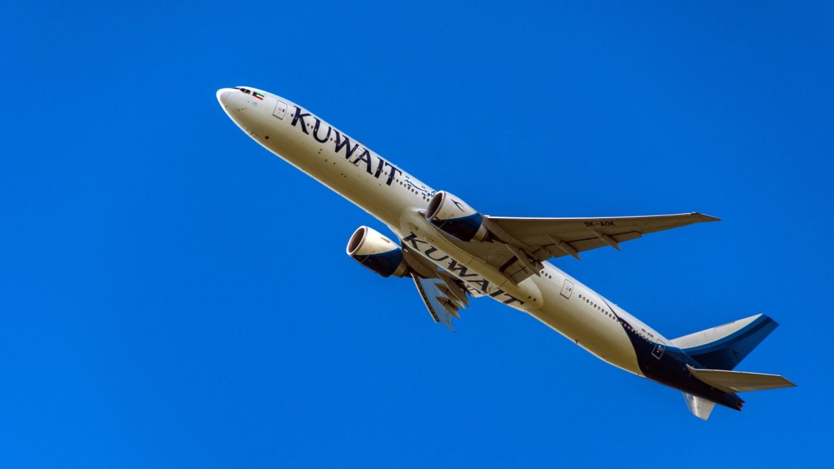 Kuwait Airways, Boeing 777-300