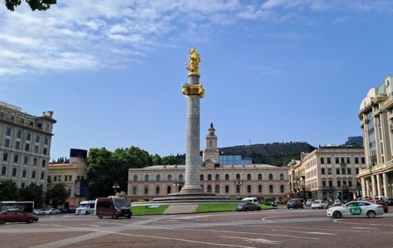 Náměstí svobody- Liberty square, jedna z dominant Tbilisi