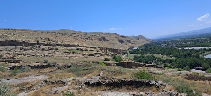 Krajina okolo Uplisciche