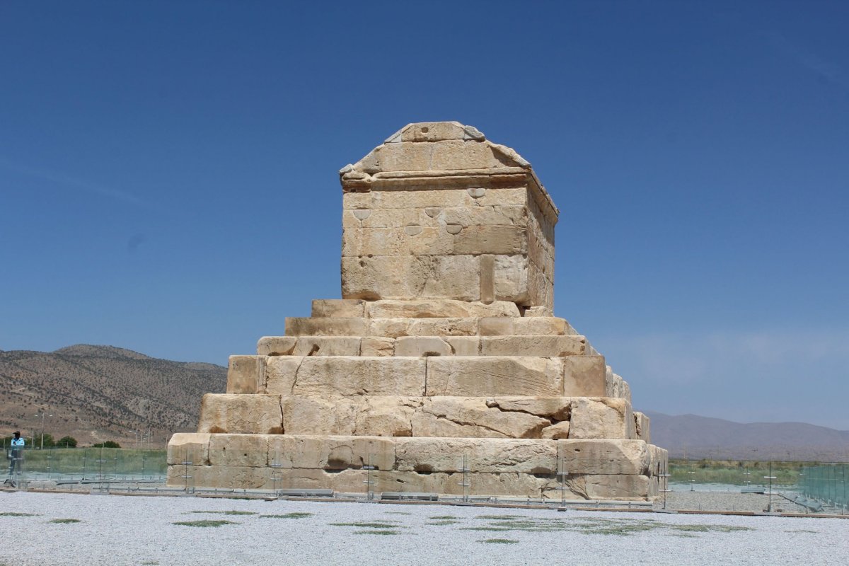 Kýrovo mauzoleum
