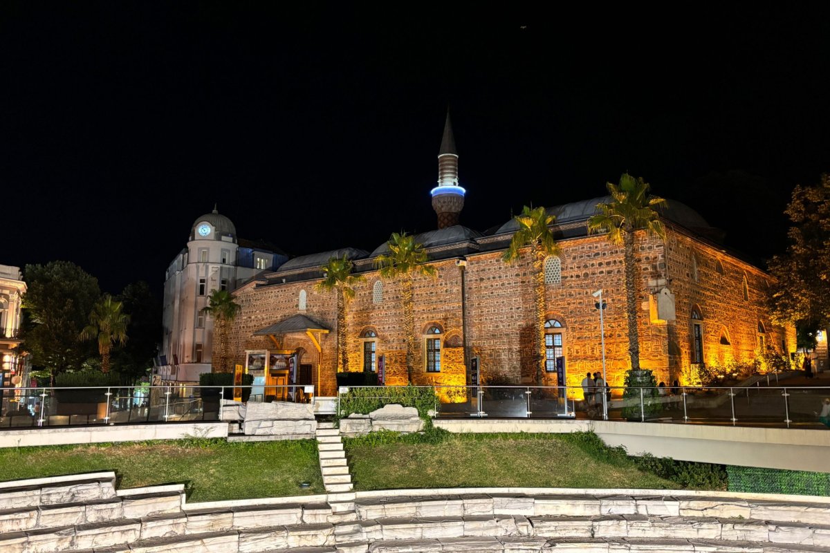 Noční Plovdiv
