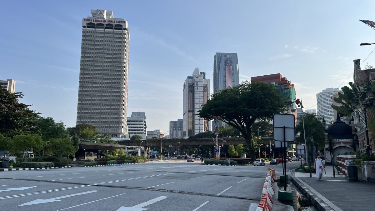 Prázdné ulice v centru