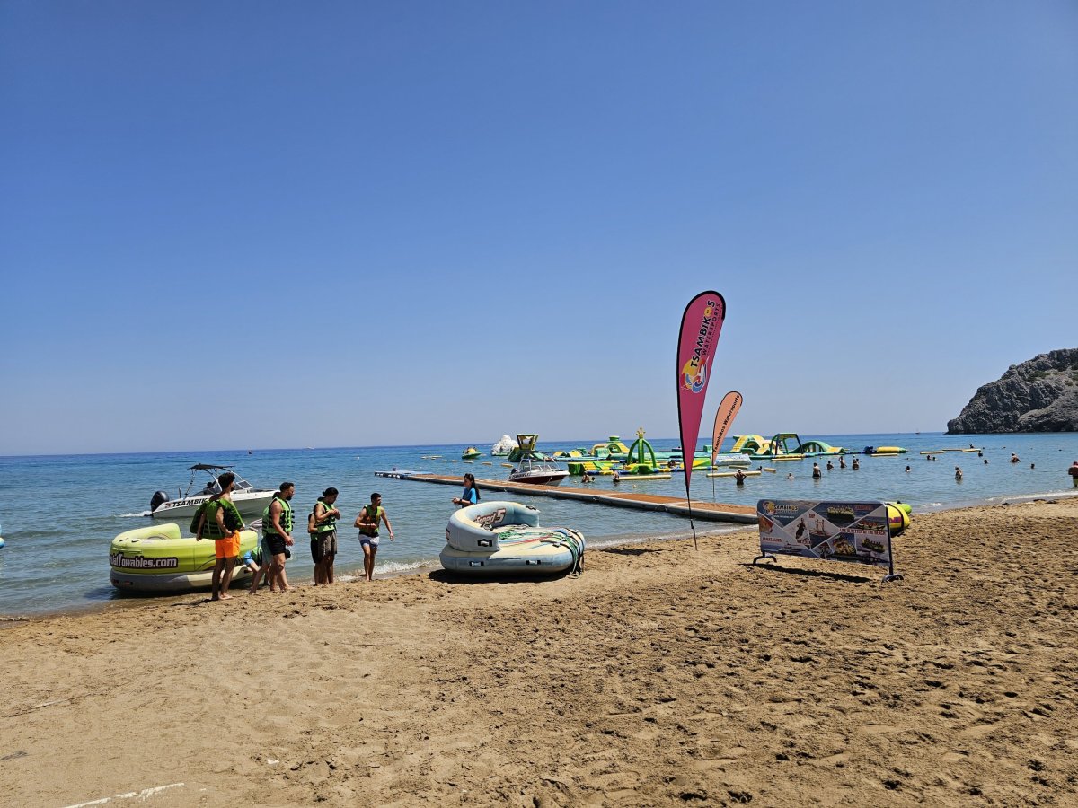 Vodní sporty, pláž Tsambika
