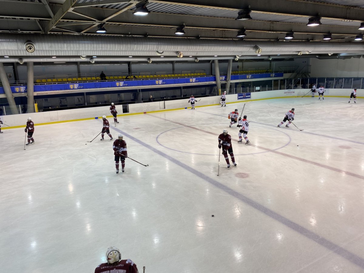 Momentka z rozbruslení