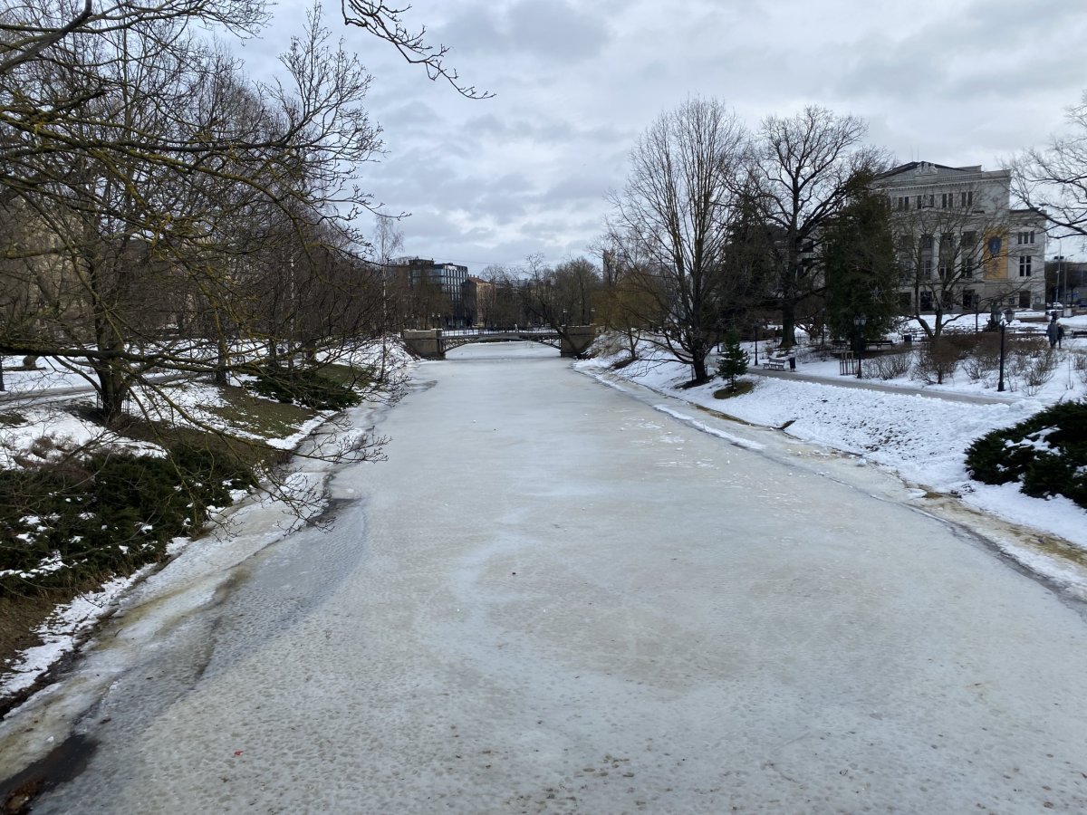 Zamrzlý kanál v centru