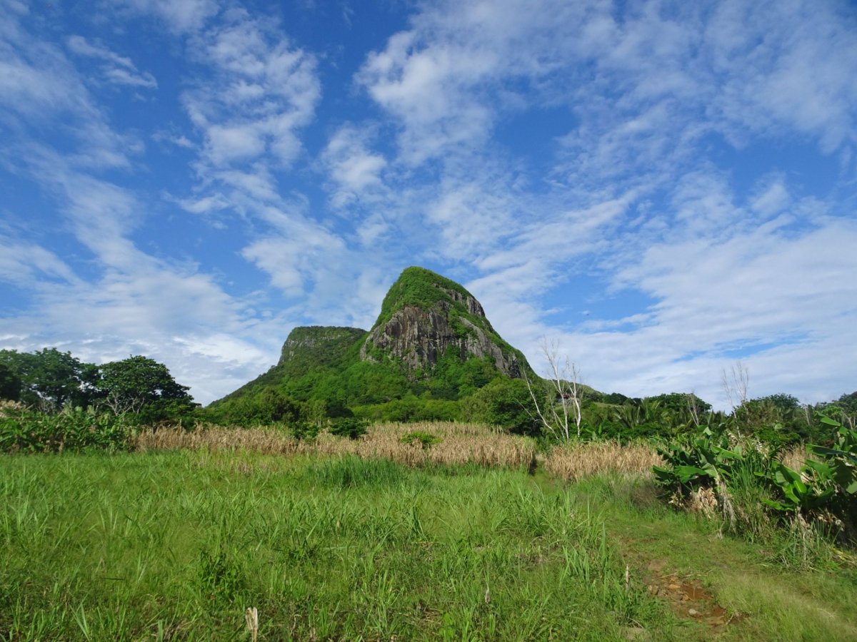Typické siluety hor na Mauriciu