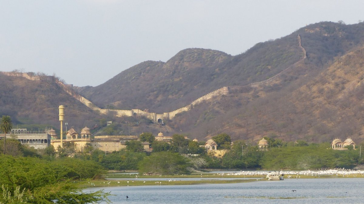 Opevnění na okraji Jaipuru
