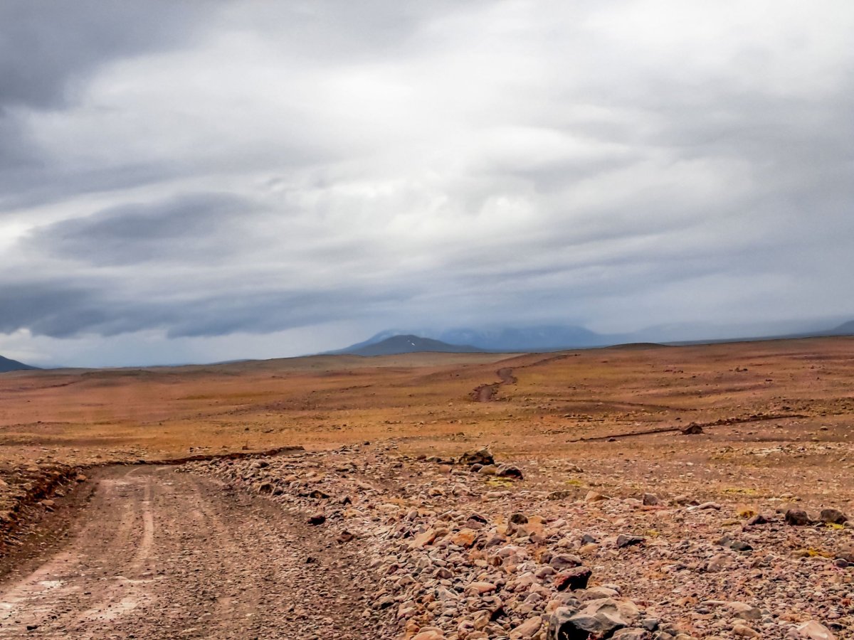 A večer dojdu táámhle na obzor...